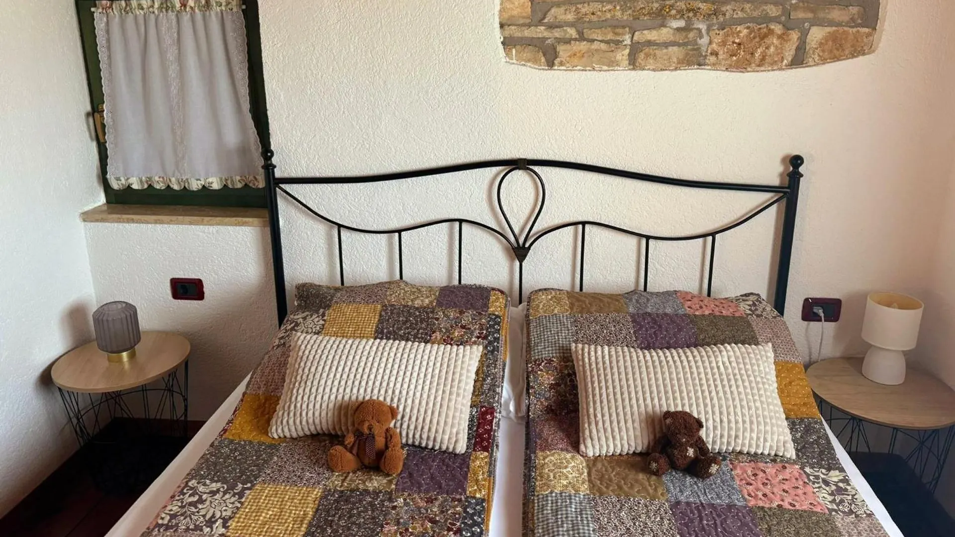 Villa Ana Rita For 6 People - Beautiful Rustical Villa With Heated Pool & Jacuzzi In Central Istria 坎法奈尔 克罗地亚